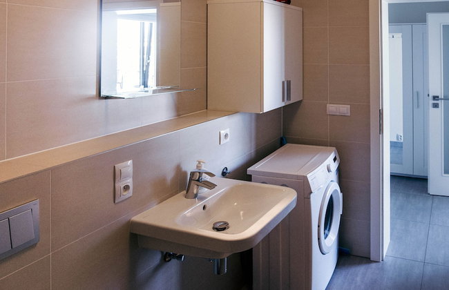 Cozy Apartment with Big Terrace - Karlín - Foto 15