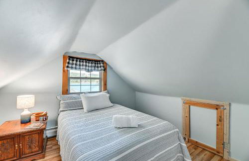 Cottage on Lamoka Lake with Deck, Grill and 3 Kayaks - Foto 15