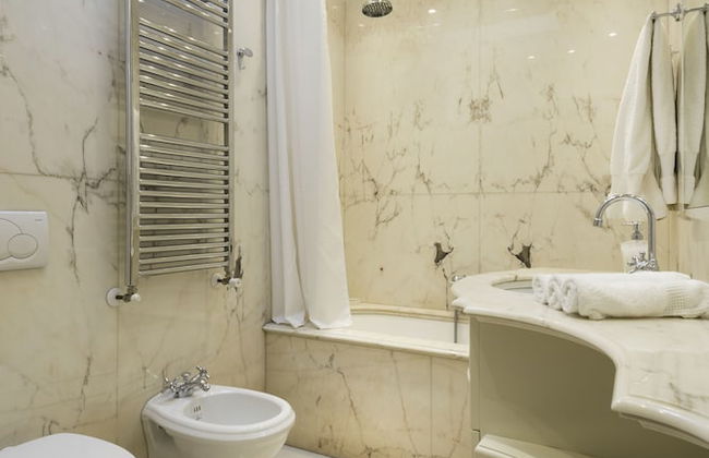 Montenapoleone – RentClass Gloria - Foto 18