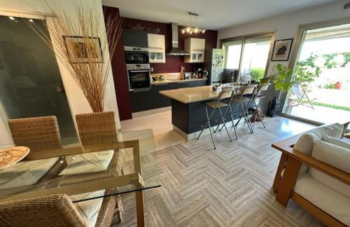 Spacieux appartement, Jardin, vue mer, calme - Photo 14