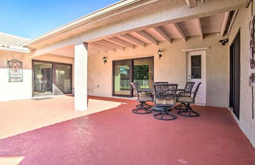 Near Golf and Beaches Coral Springs Home with Yard! - Foto 26