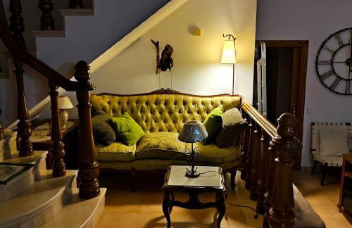 Holiday villa in 10 min from Fuengirola beach with sea views pool BBQ parking WiFi aircon big garden - Photo 15