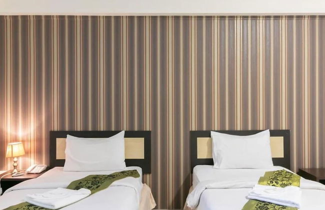 B9 Airport Resident - Photo 17