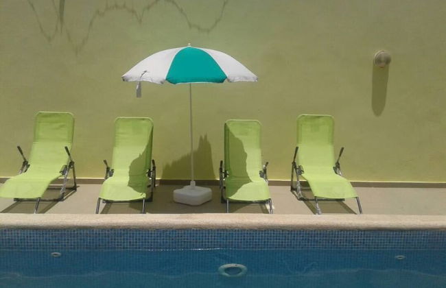 Diouf House - Photo 4