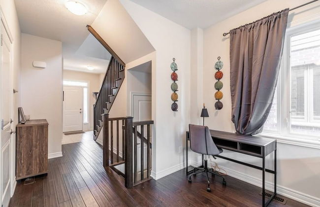 Modern 3BR House Steps to the Beach - Photo 57