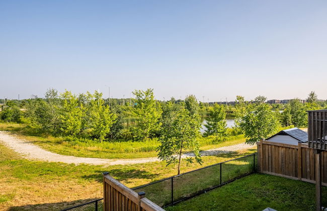 GLOBALSTAY Modern 3 BD House in Brampton - Photo 48