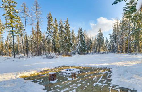 Columbia Falls Private Retreat Pool Table and Deck! - Foto 32