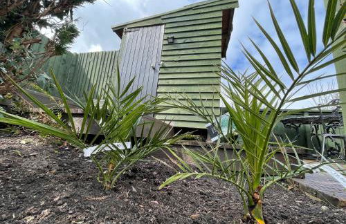 Cheerful 2 Bedroom Townhouse with Cinema Loft - Foto 48