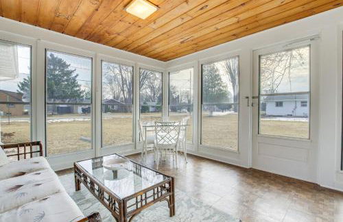 half Mi to Boat Launch Family Getaway in Menasha! - Foto 14