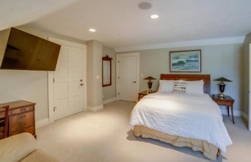 Jackson Lakefront Getaway: Boat Dock, Porch, Patio - Photo 11