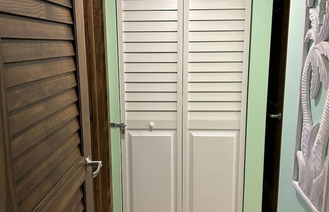 Gorgeous 2 bedroom condo with panoramic views of the Atlantic Ocean. 2 Condo by RedAwning - Photo 42