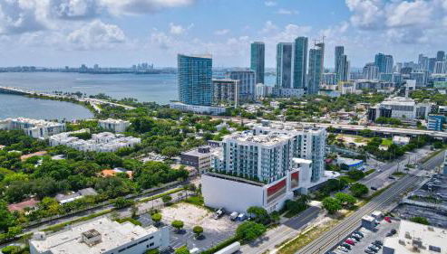 3900-602LG DESIGN DISTRICT, CONDO 2 BEDROOMS & 2 BATHROOMS - Foto 5