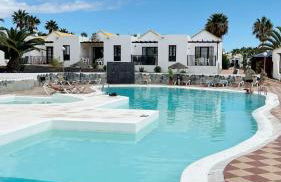 Casa Azul Montecastillo L7 - Photo 1