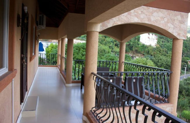 Remarkable 2-bed Apartment in Kingston - Photo 10