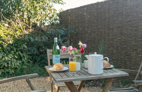 1 Henham Barns - Photo 9