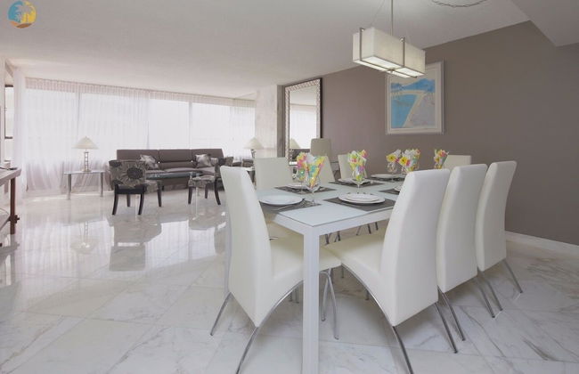 Alexander 1119 2 Bedroom Apts by RedAwning - Foto 1