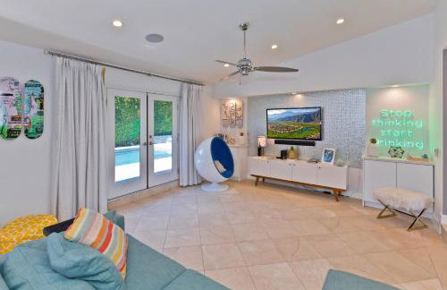 Pineapple Splash! Complete Privacy! Salt Pool! - Photo 35