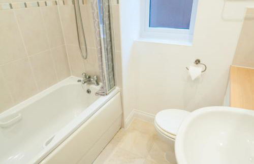 Aztec House - Modern & Spacious, 6 separate beds - Foto 5