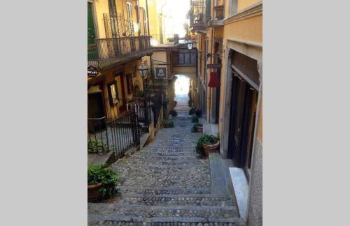 Bellagio LAKESHORE HOUSE - Foto 37