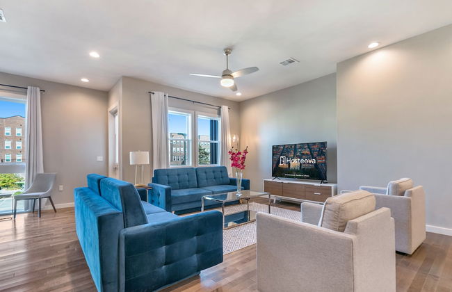 Modern 4BR Townhouse in Bienville Villas - Foto 14