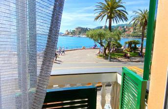 WELCOME RIVIERA - AL CASTELLO-VISTA MARE -ROMANTICO e CENTRALE a 20 METRI DAL MARE-toll parking at 15 euro per day to be booked in advance -subject to availability - Foto 7