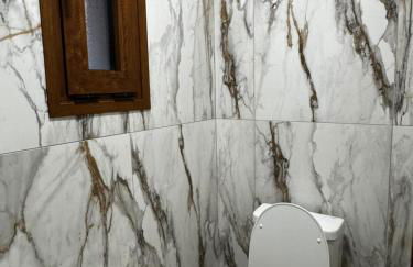 Viento Boutique - Photo 13