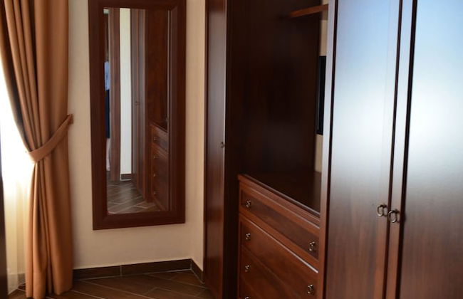 Aparthotel Luxury Ovidiu Mamaia - Foto 18