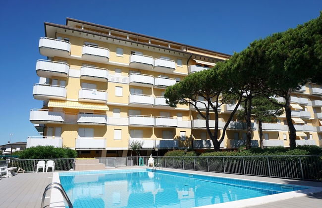 Comfy Flat With Balcony-beahost - Foto 8