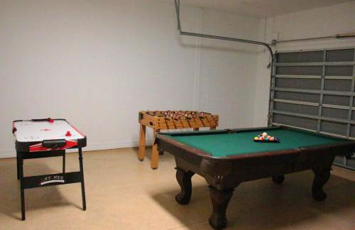 Relaxing Villa near the Parks! - Foto 2