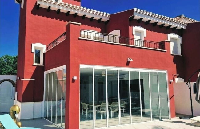 Stunning 2 bed Villa With Private Salt Water Pool - Foto 10