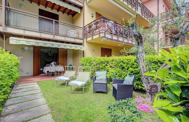 Borgo Degli Ulivi shared pool- 200m lake - Foto 19