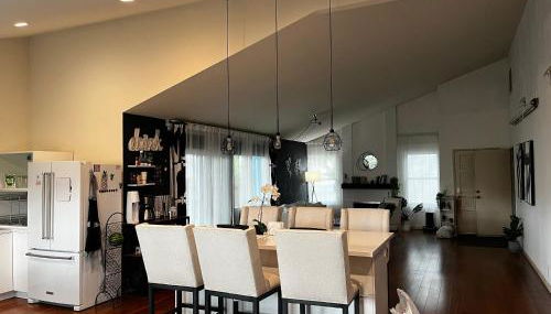 Spacious Home Steps from Huge Park and Outdoor Fun - Foto 2