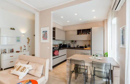 Attico Milano - 2min Metro - Elegante with AC - Foto 42