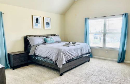 Spacious Home, Patio, Yard, WiFi, Near Speedway - Foto 4