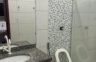 Casa próximo ao aeroporto e faculdades - Foto 5