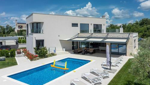 Holiday Home Villa EmMa mit 5 Schlafzimmern und beheiztem Pool by Interhome - Foto 2