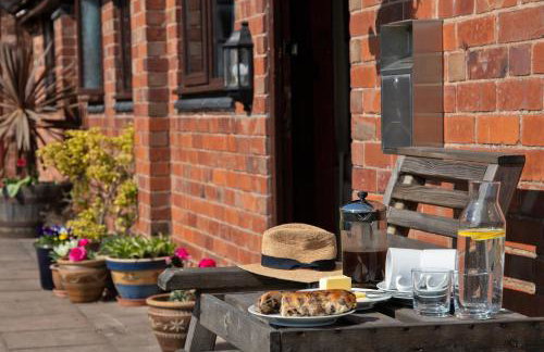 Zoe's Cottage with Alpaca's and 7 mins drive to Alton Towers - Foto 4