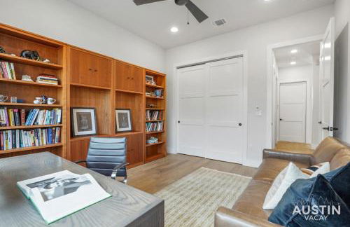 Luxurious Modernism with Private Hot Tub and Garage - Foto 26