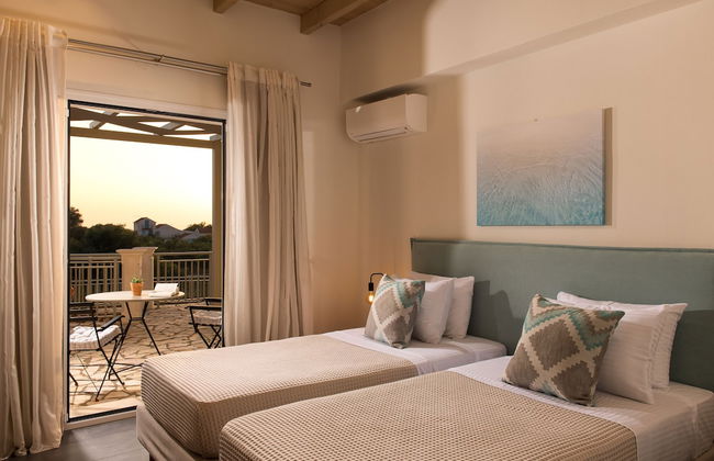 Ionian Mansion - Photo 17