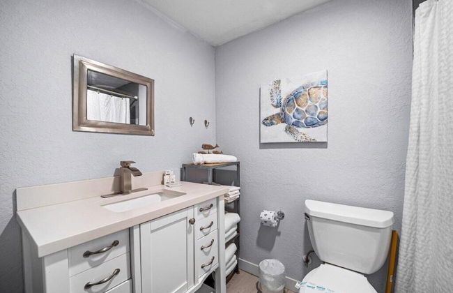 Canal Front Beach Home, Private Pool - Foto 26