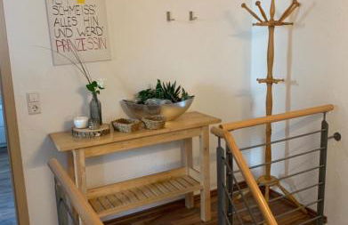 Schöne Wohnung in Röfingen - Foto 15