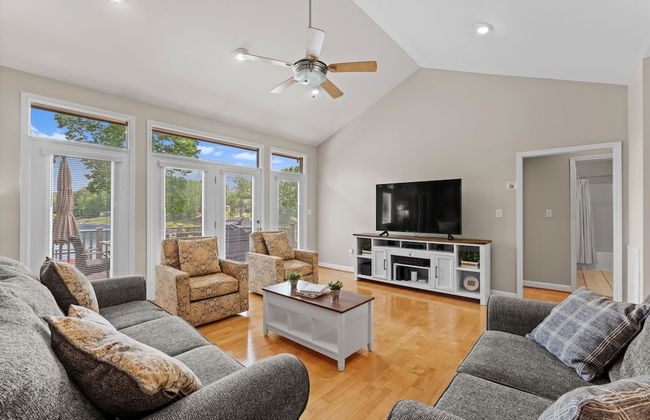 Kool Breeze by Avantstay Boat Ramp Hot Tub - Foto 24