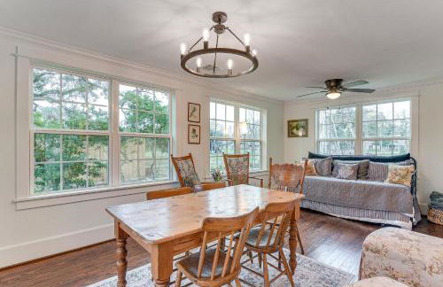 Cookout Ready! Family Gem with Fire Pit in Dickinson - Foto 10