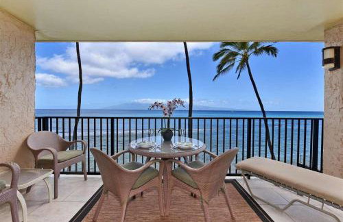 Oceanfront Remodeled-30 Feet to Ocean-Central AC-Highly Sought After - Foto 3