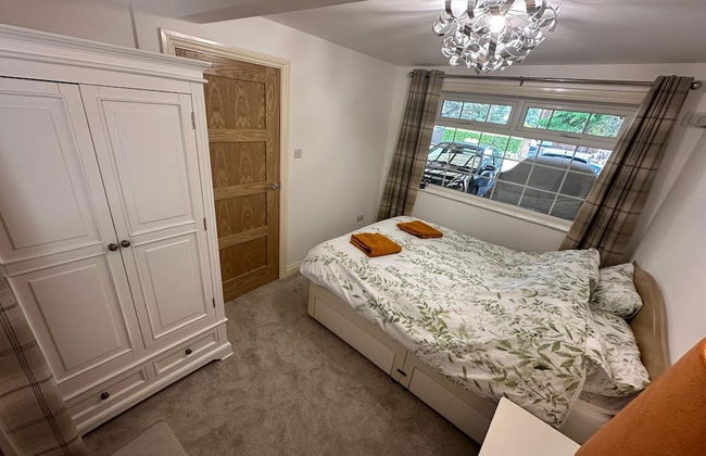 Cottinghamdetachedprop/kingbed/tv/wifi - Foto 6