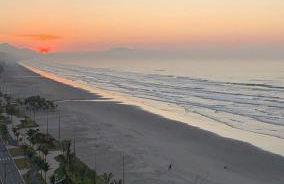 APARTAMENTO TOTALMENTE DE FRENTE AO MAR EM PRAIA GRANDE SP - Foto 14