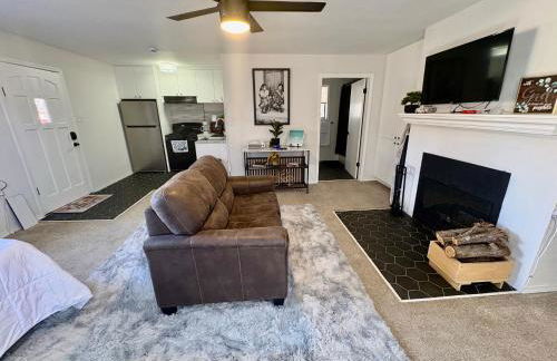 Cozy Studio at the Pecos Village - Foto 1