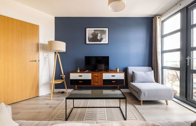 Beautiful Canal-Side Apartment in Islington - Foto 9