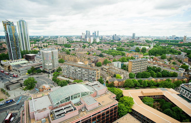 High Rise 1 Bedroom Apartment in Southbank - Foto 11
