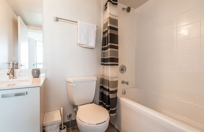 Life Suites Soho 2 Bed - 2 Bath CN Tower View - Foto 46